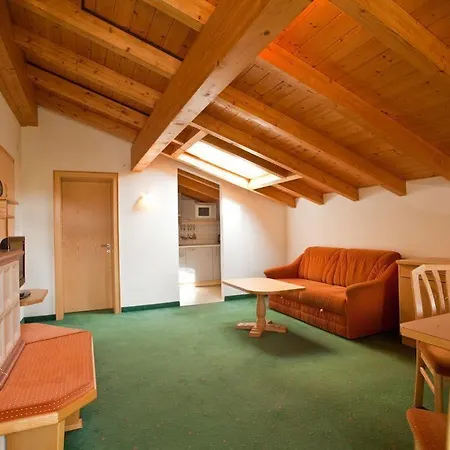 Landerer 4*